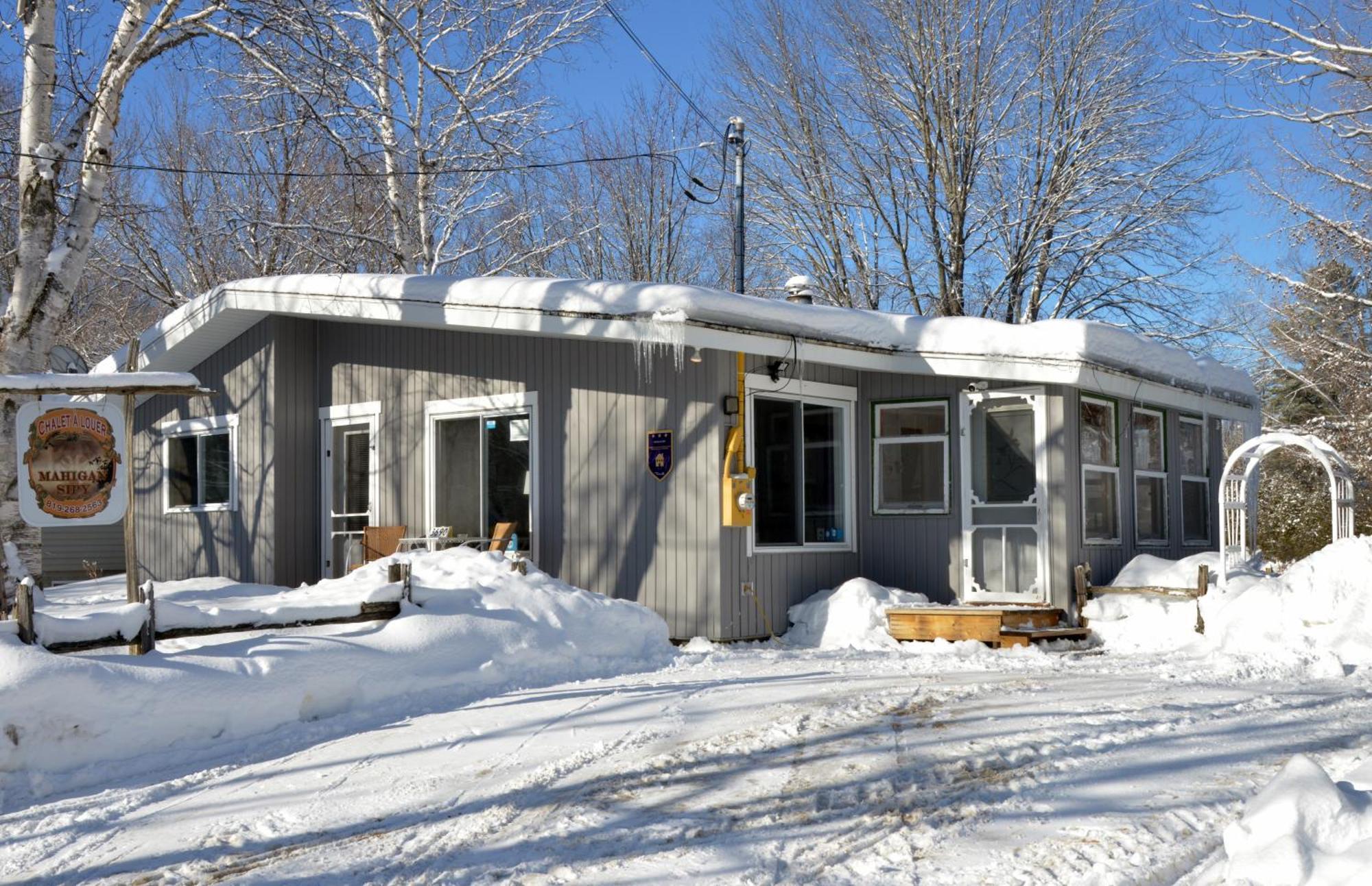 Chalet Mahigan Sipy Saint-Paulin Екстериор снимка